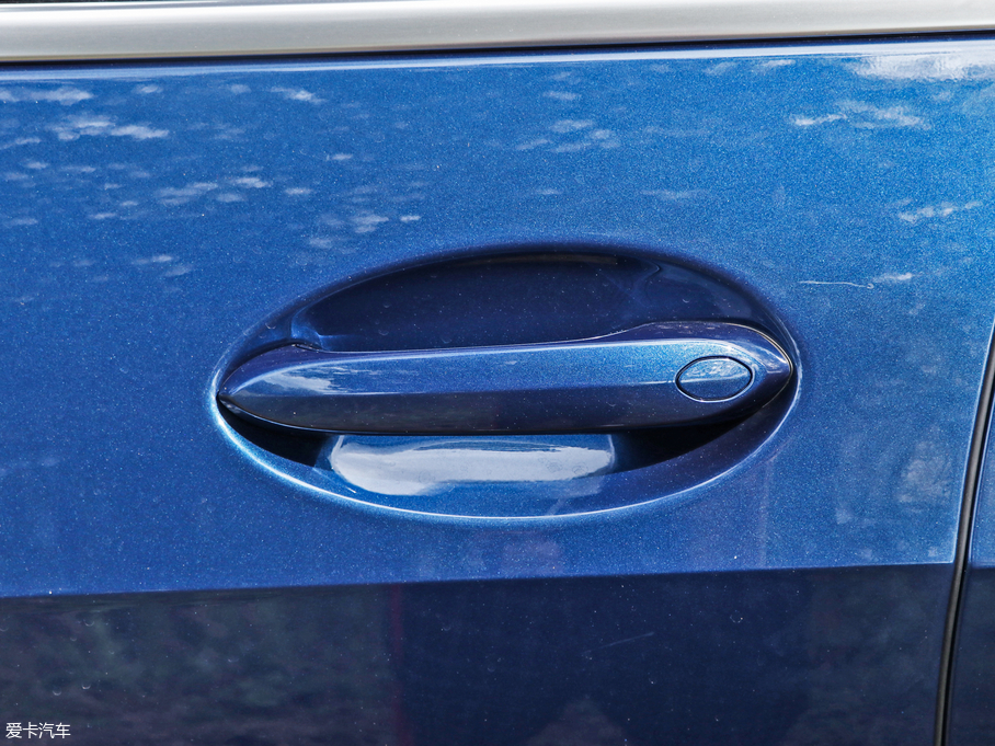 2019RX5(M) xDrive40i M\b