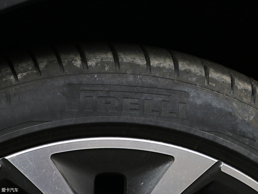 2019RX5(M) xDrive40i M\b