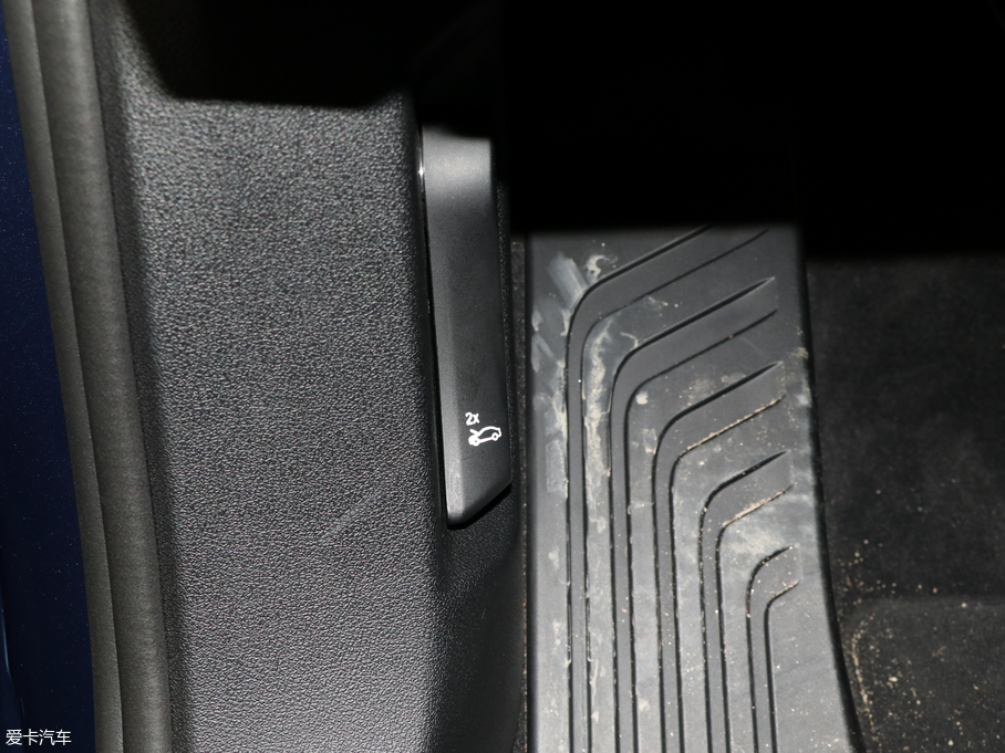 2019RX5(M) xDrive40i M\b