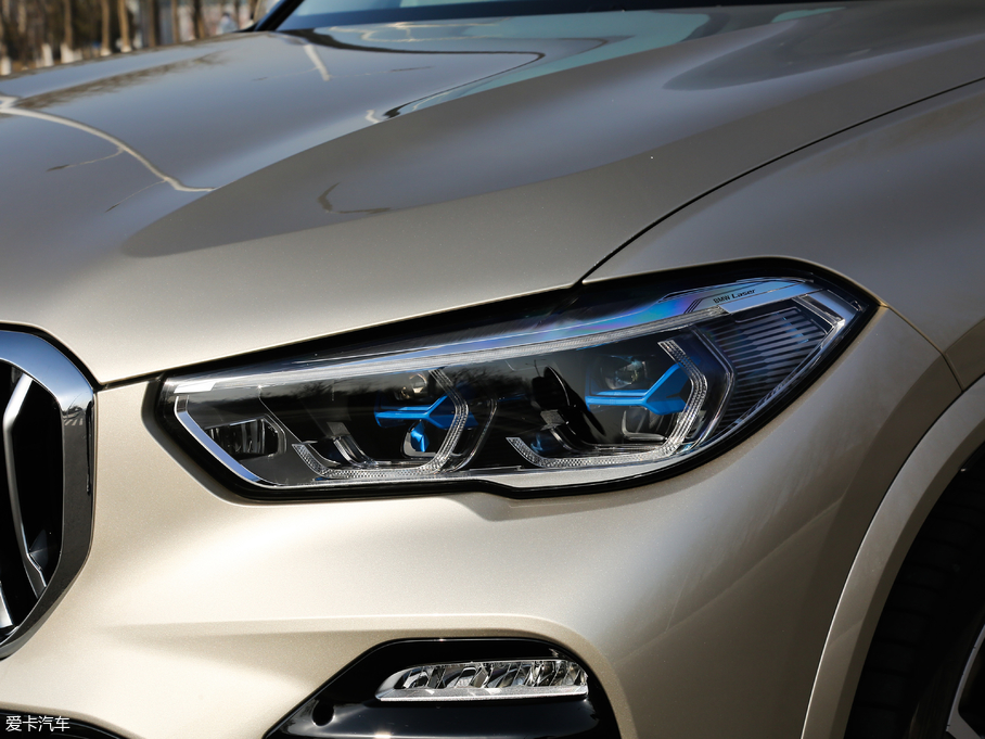 2019RX5(M) xDrive40i  M\b