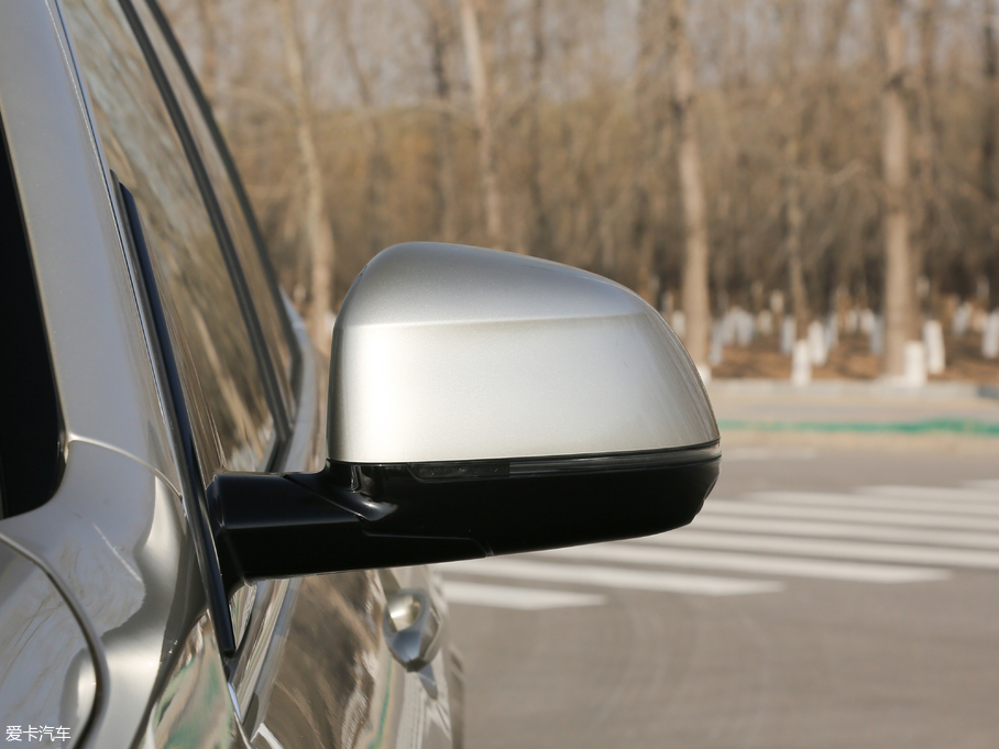 2019RX5(M) xDrive40i  M\b