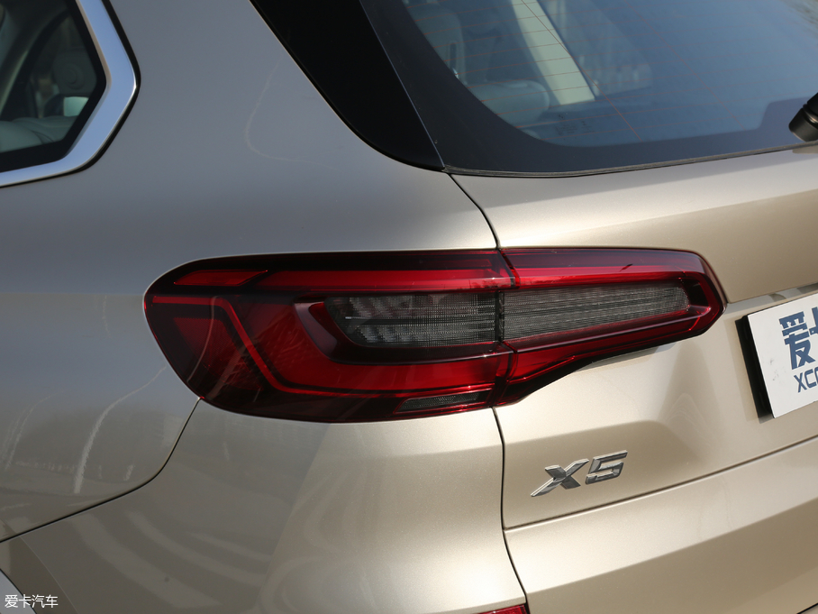 2019RX5(M) xDrive40i  M\b