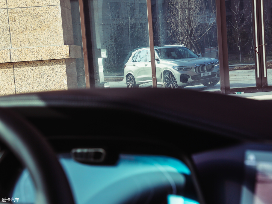 2019RX5(M) xDrive40i  M\b