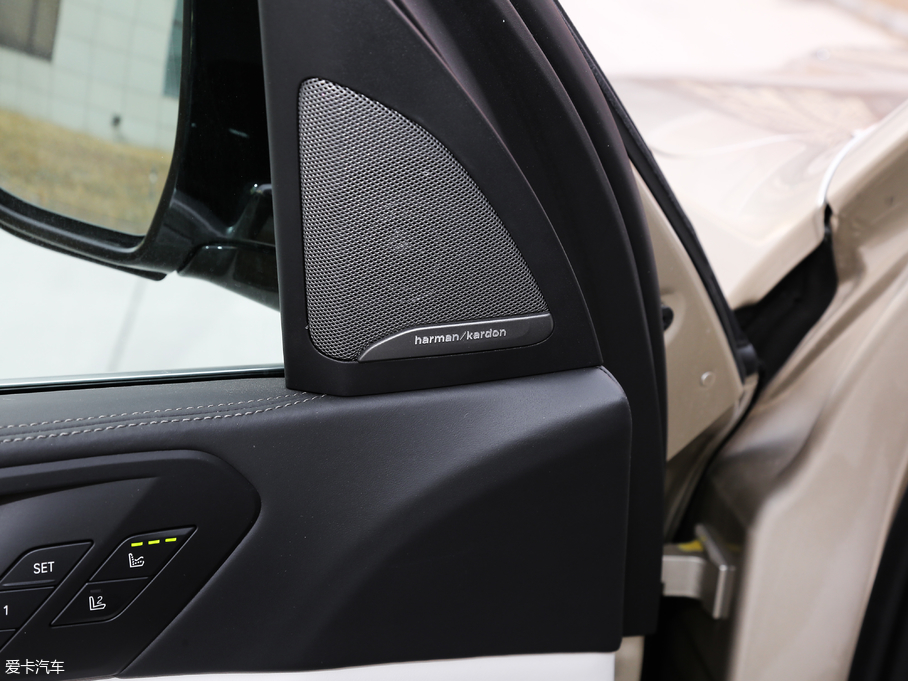 2019RX5(M) xDrive40i  M\b