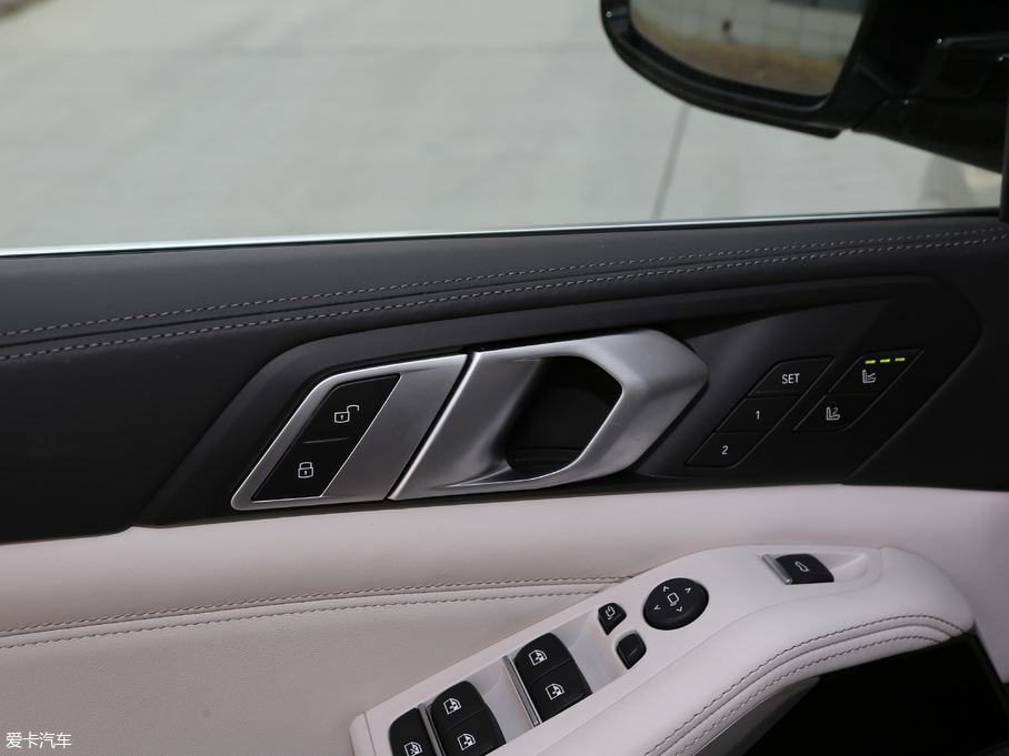 2019RX5(M) xDrive40i  M\b