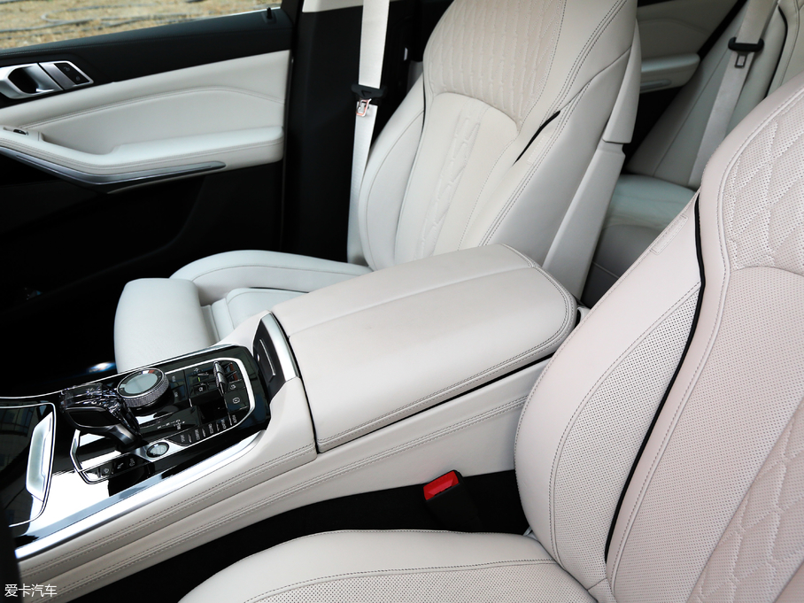 2019RX5(M(jn)) xDrive40i  M\(yn)(dng)b