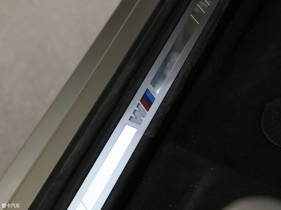 2019RX5(M) xDrive40i  M\b