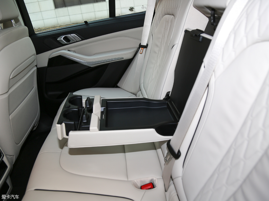 2019RX5(M) xDrive40i  M\b