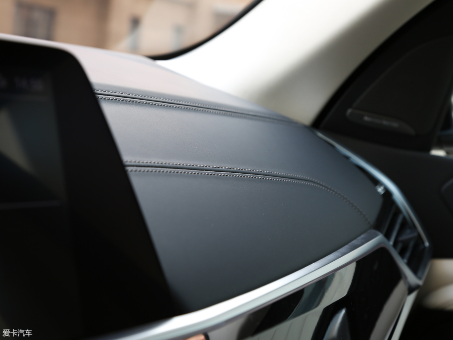 2019RX5(M) xDrive40i  M\b