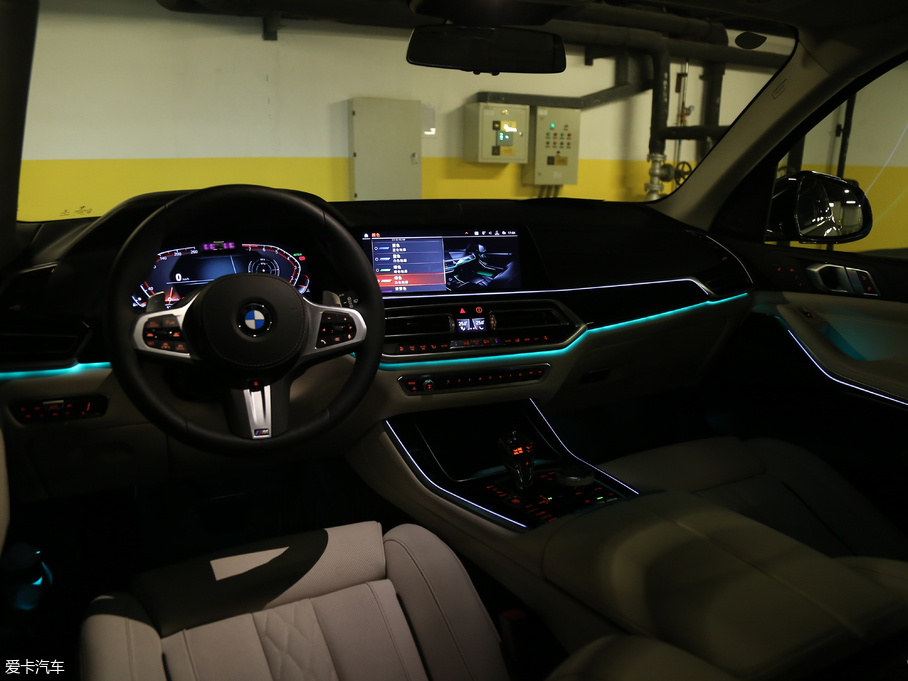 2019RX5(M) xDrive40i  M\b