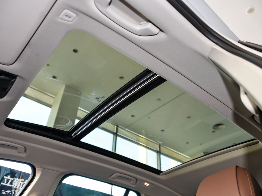 2019RX5(M) xDrive40i M\b