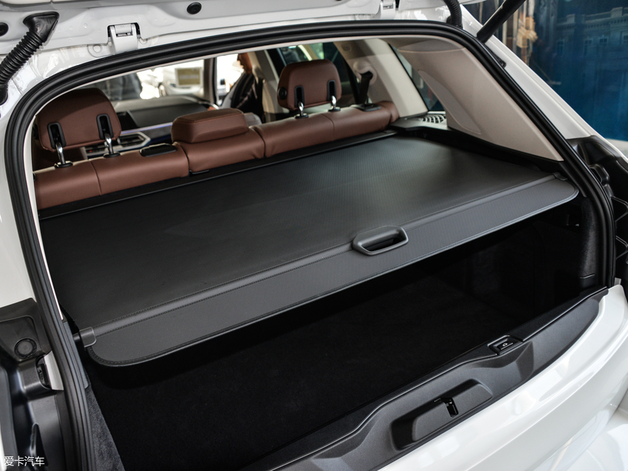 2019��RX5(�M��) xDrive40i M�\�����b