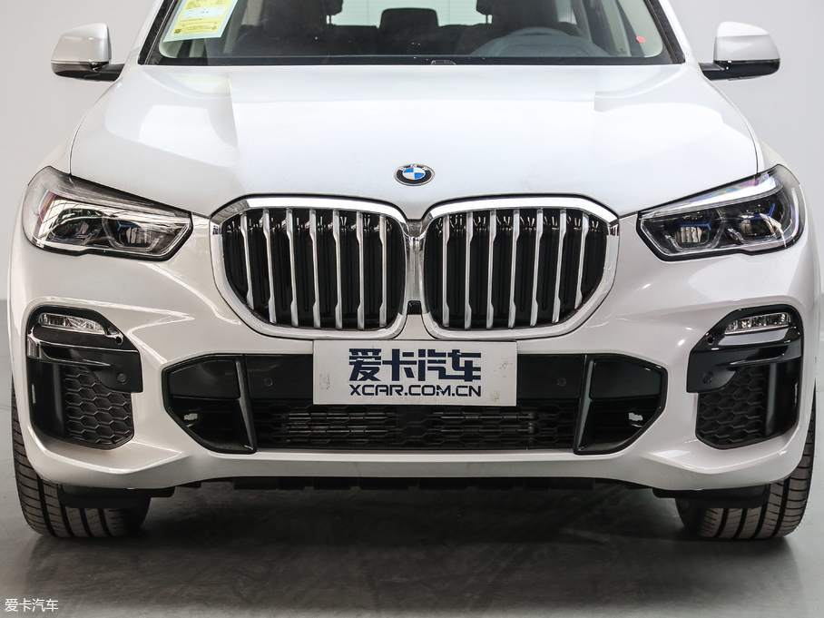 2019RX5(M) xDrive40i M\b