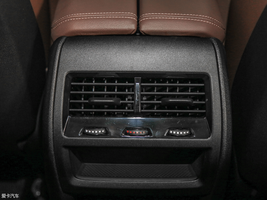 2019RX5(M) xDrive40i M\b