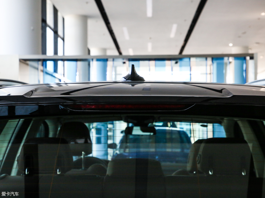 2019RX5(M) xDrive40i M\b