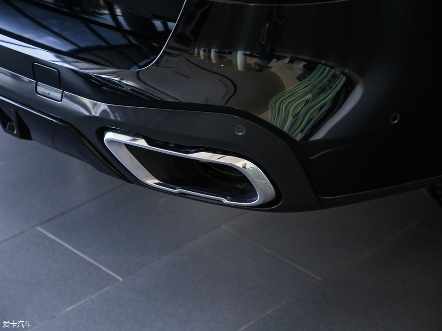 2019RX5(M) xDrive40i M\b