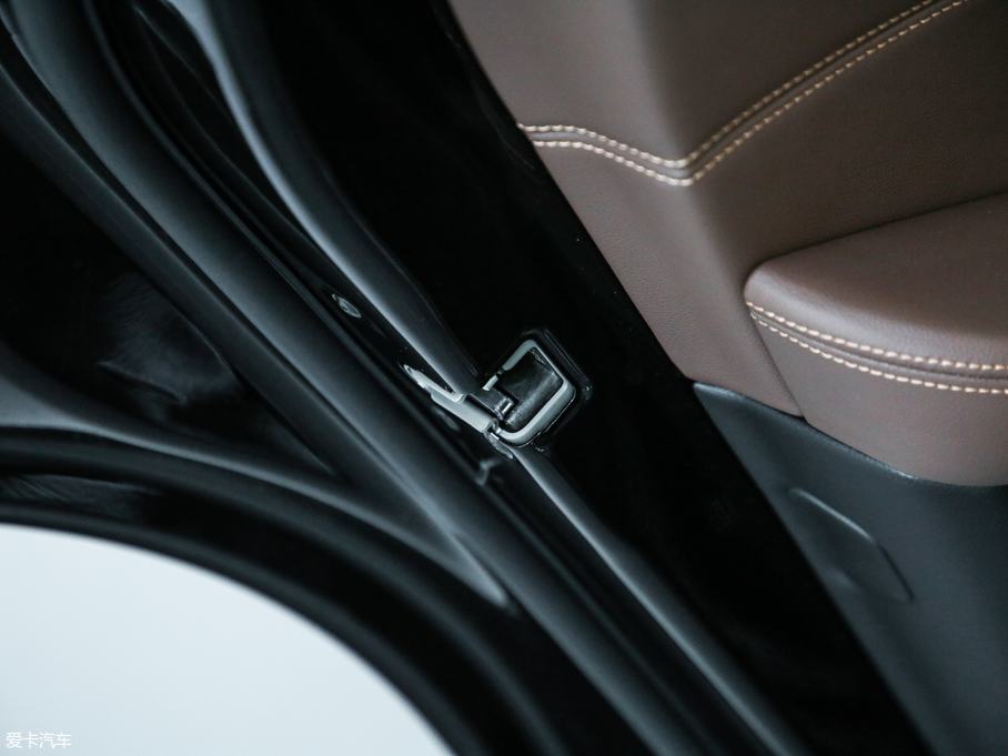 2019RX5(M) xDrive40i M\b