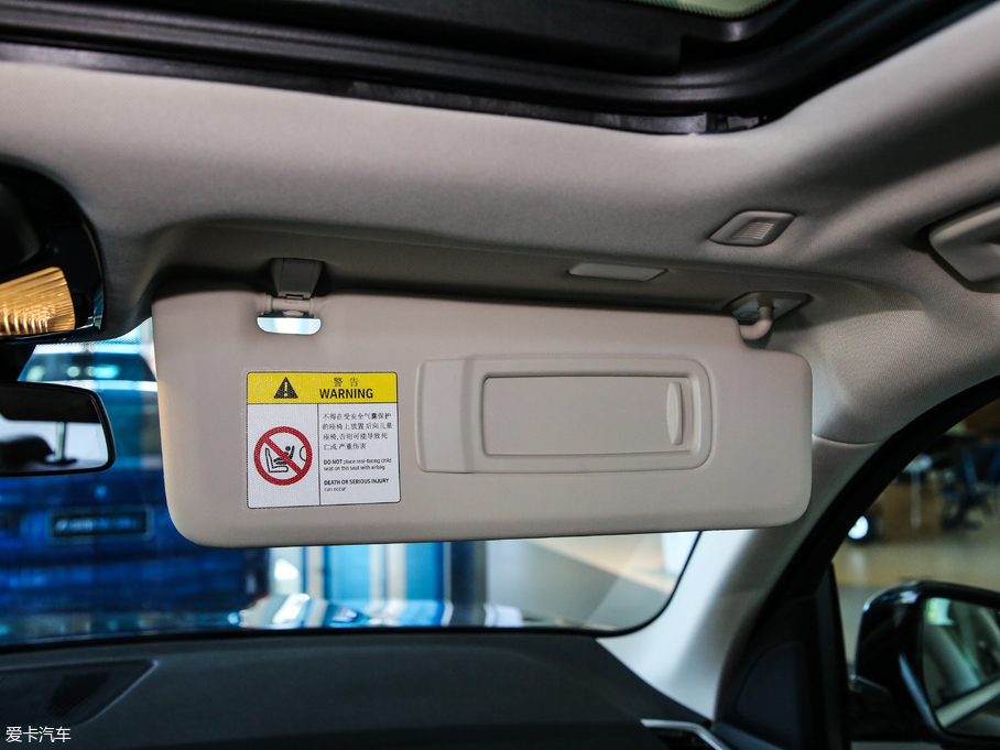 2019RX5(M) xDrive40i M\b