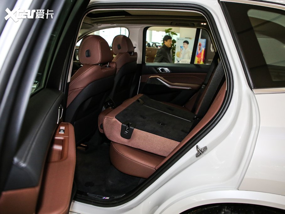 2019��RX5(�M(j��n)��) xDrive30i M�\(y��n)��(d��ng)���b