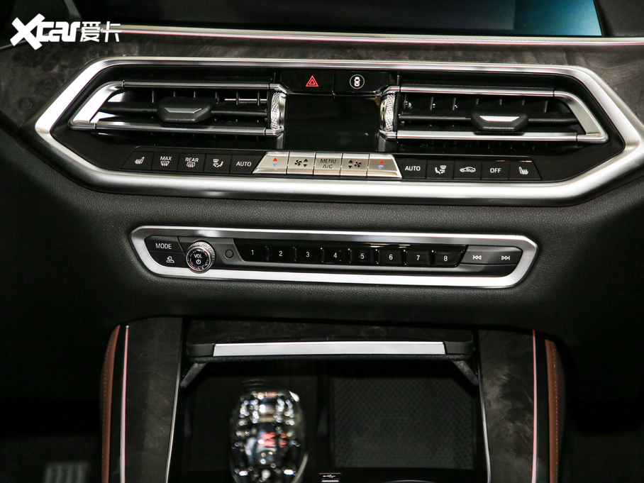 2019RX5(M) xDrive30i M\b