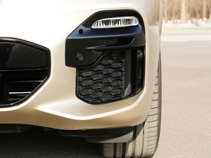 2019xDrive40i  M\b ^