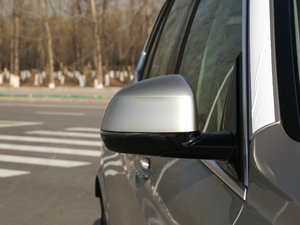 2019xDrive40i  M\b (ji)^