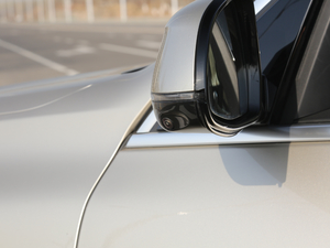 2019xDrive40i  M\b (ji)^