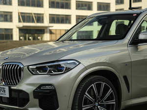 2019xDrive40i  M\b (ji)^