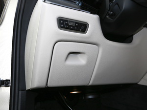 2019xDrive40i  M\b g