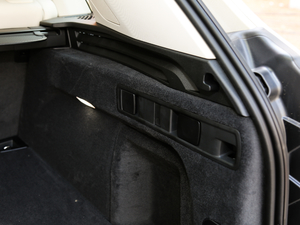 2019xDrive40i  M\b g