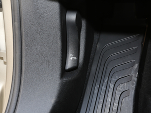 2019xDrive40i  M\b п؅^(q)