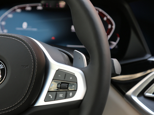 2019xDrive40i  M\b п؅^