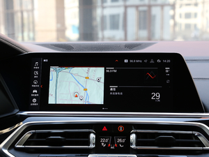 2019xDrive40i  M\b п؅^