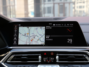 2019xDrive40i  M\b п؅^