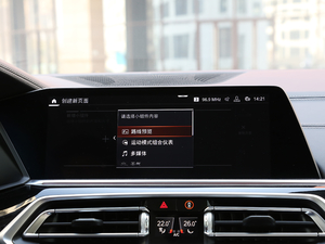 2019xDrive40i  M\b п؅^