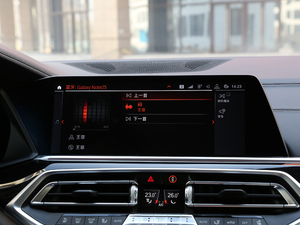 2019xDrive40i  M\b п؅^