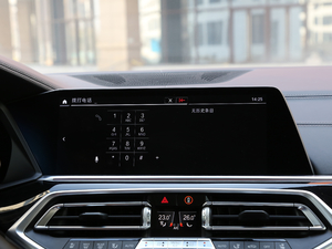 2019xDrive40i  M\b п؅^