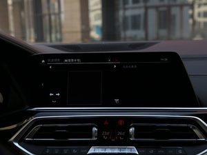 2019xDrive40i  M\b п؅^