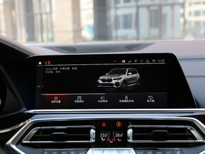 2019xDrive40i  M\b п؅^