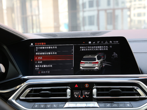 2019xDrive40i  M\b п؅^