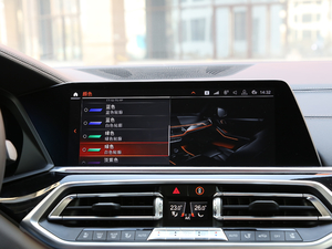 2019xDrive40i  M\b п؅^