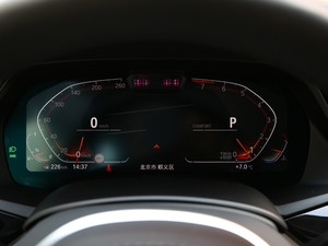 2019xDrive40i  M\b п؅^