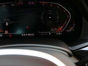 2019xDrive40i  M\b п؅^