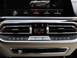 2019xDrive40i  M\b п؅^