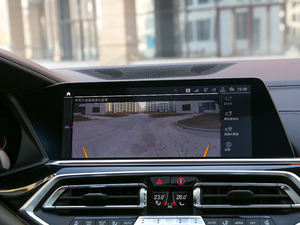 2019xDrive40i  M\b п؅^(q)