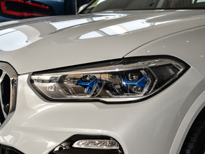 2019xDrive40i M\(yn)b (x)(ji)^