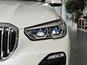 2019xDrive40i M\(yn)b (x)(ji)^