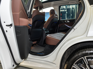 2019xDrive40i M\(yn)(dng)b g