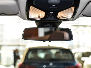 2019xDrive40i M\(yn)(dng)b g