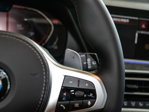 2019xDrive40i M\b п؅^